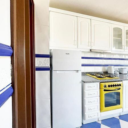 Yellow House Aveiro Smart Tv And Garage ภายนอก รูปภาพ