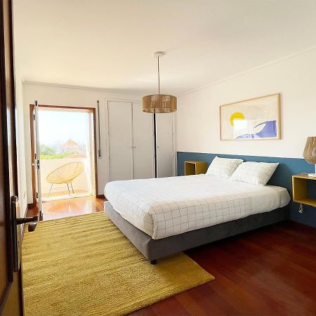 Yellow House Aveiro Smart Tv And Garage ภายนอก รูปภาพ